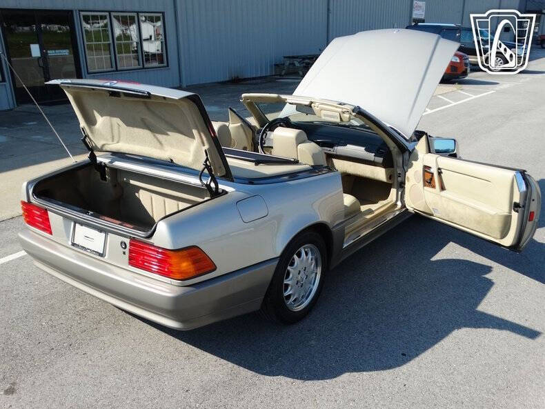 1990 Mercedes-Benz 500-Class 500 SL