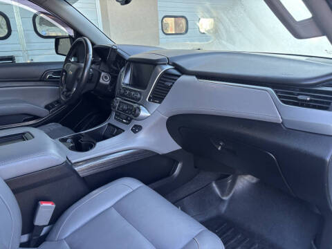 2019 Chevrolet Suburban LT