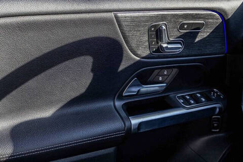 2023 Mercedes-Benz GLB GLB 250 4MATIC