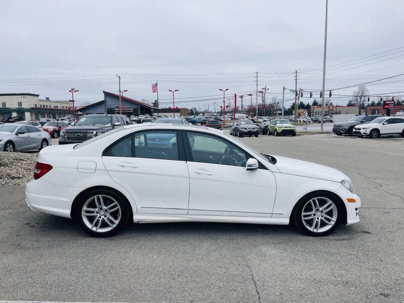 2013 Mercedes-Benz C-Class C 300 Luxury 4MATIC