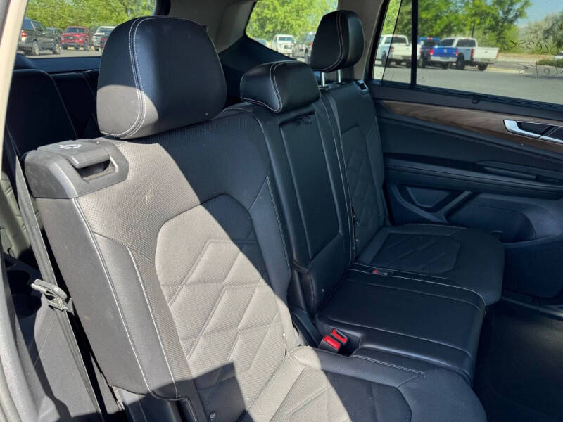 2024 Volkswagen Atlas SE 4Motion
