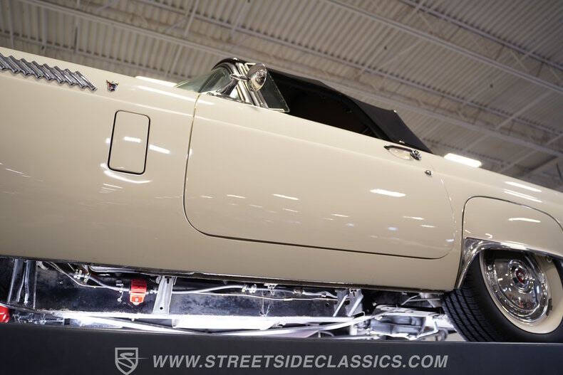 1956 Ford Thunderbird