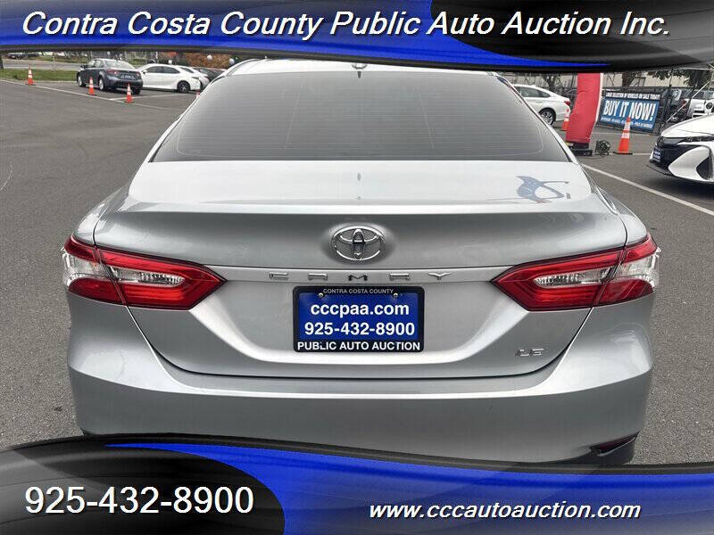 2020 Toyota Camry LE