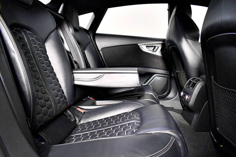 2016 Audi RS 7 4.0T quattro Prestige