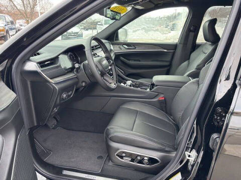 2025 Jeep Grand Cherokee L Overland