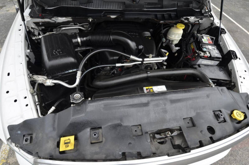 2017 RAM 1500 SLT