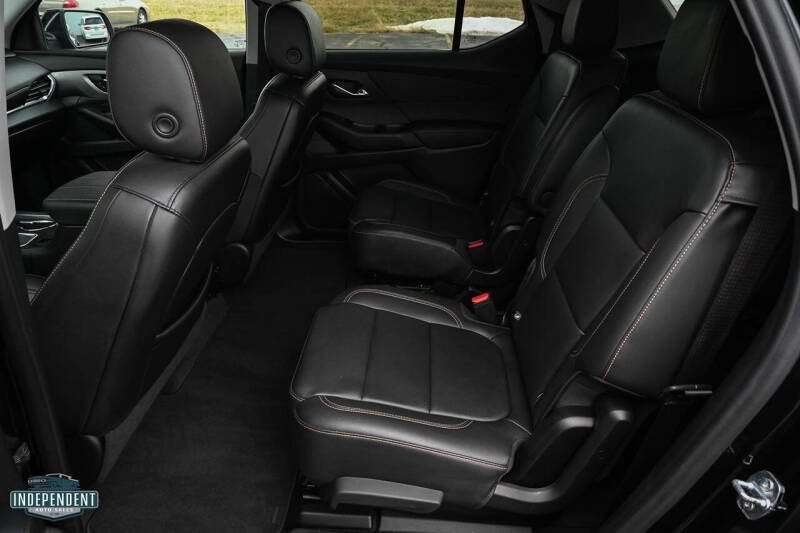 2021 Chevrolet Traverse LT Leather