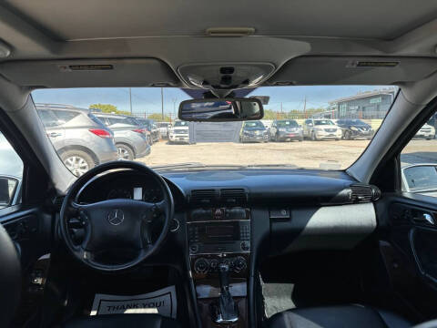 2005 Mercedes-Benz C-Class C 320