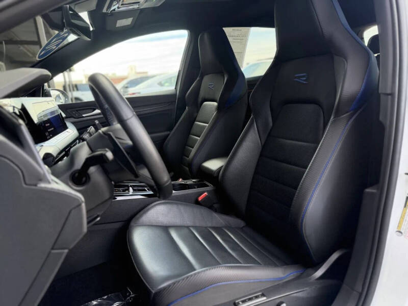 2024 Volkswagen Golf R 4Motion