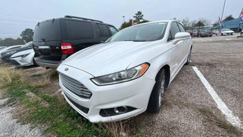 2014 Ford Fusion SE