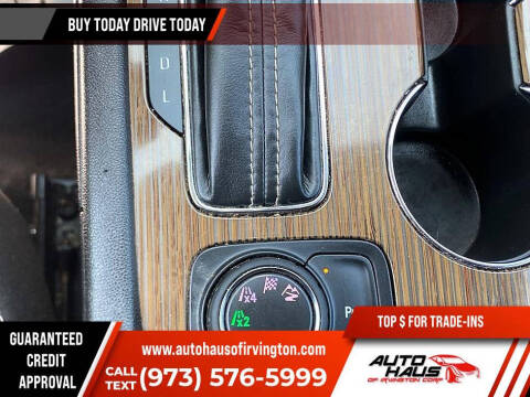 2017 GMC Acadia SLE-2