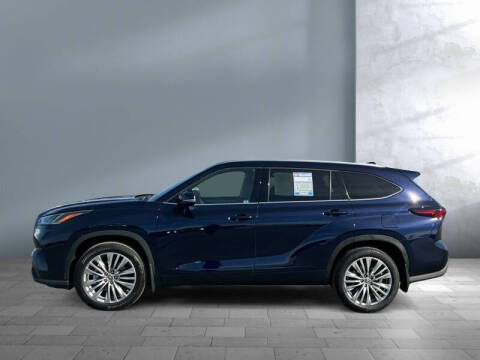 2024 Toyota Highlander Platinum