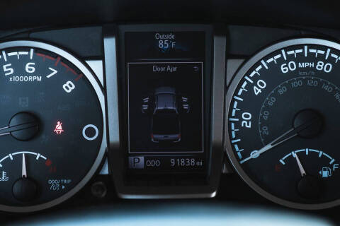 2017 Toyota Tacoma SR5 V6