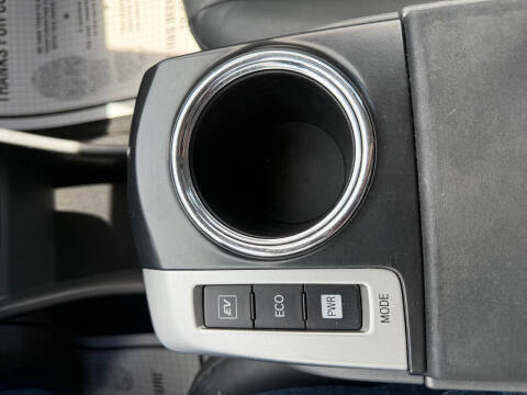 2012 Toyota Prius v Five