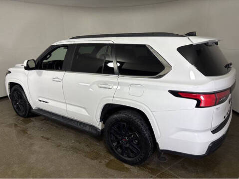 2025 Toyota Sequoia SR5