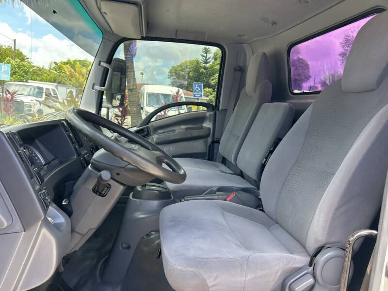 2018 Isuzu NPR