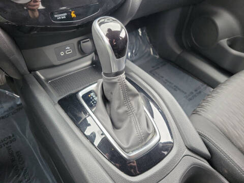 2020 Nissan Rogue S