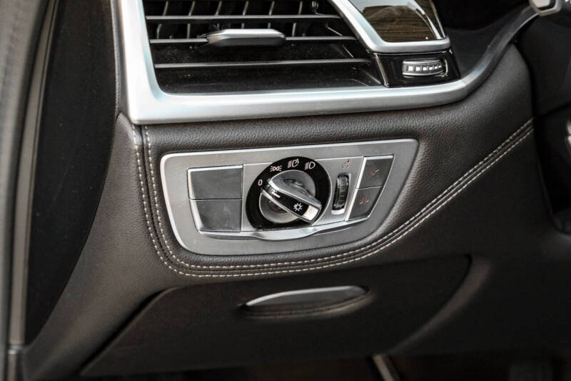 2021 BMW 7 Series 750i xDrive