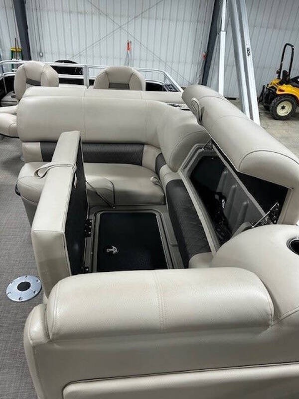 2024 Sun Tracker Sportfish 22 XP3