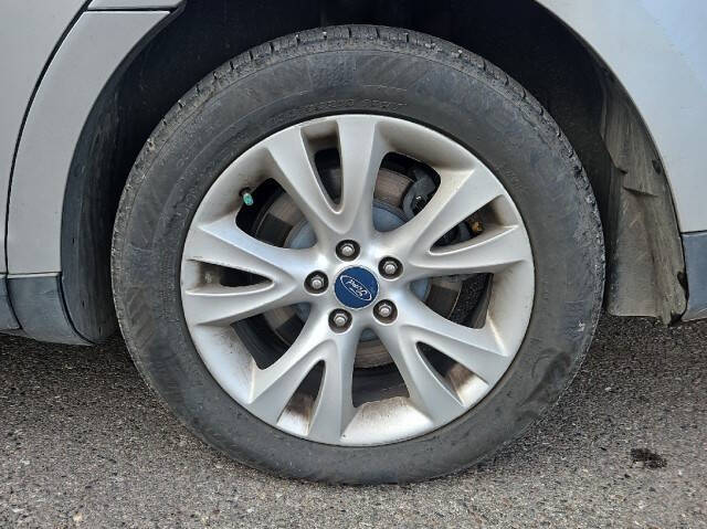 2011 Ford Taurus SEL