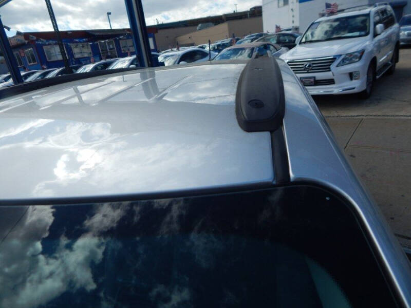 2010 Chevrolet Traverse LS