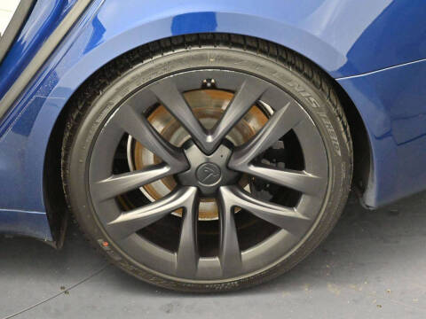2021 Tesla Model S Plaid