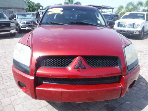 2007 Mitsubishi Raider LS