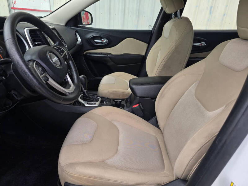 2016 Jeep Cherokee