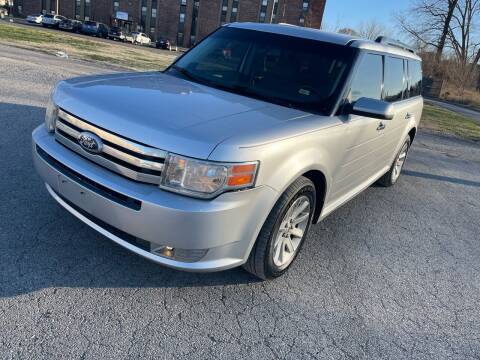 2012 Ford Flex for sale at Supreme Auto Gallery LLC in Kansas City MO