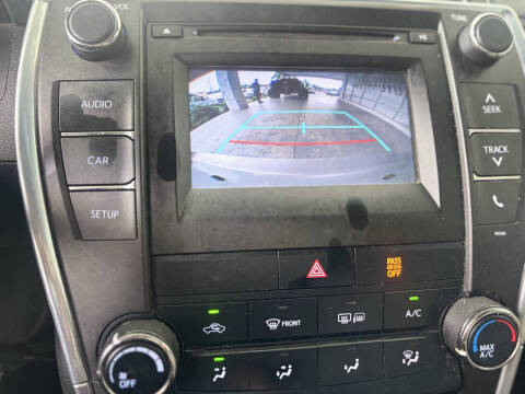 2015 Toyota Camry SE