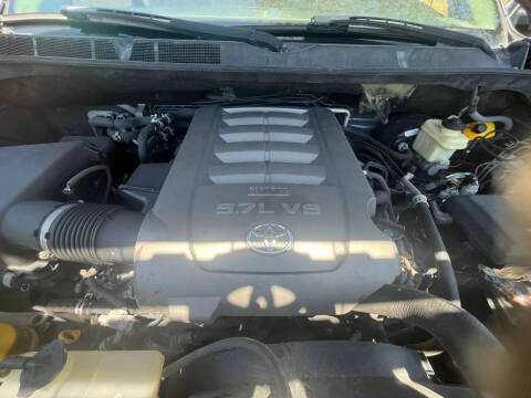 2008 Toyota Sequoia SR5