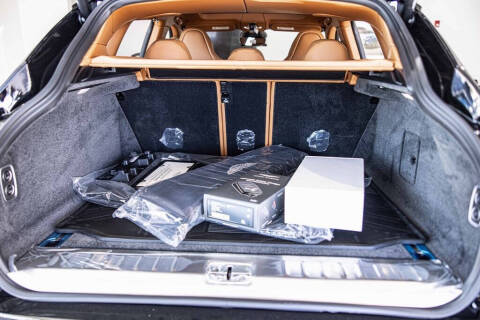 2026 Aston Martin DBX 707