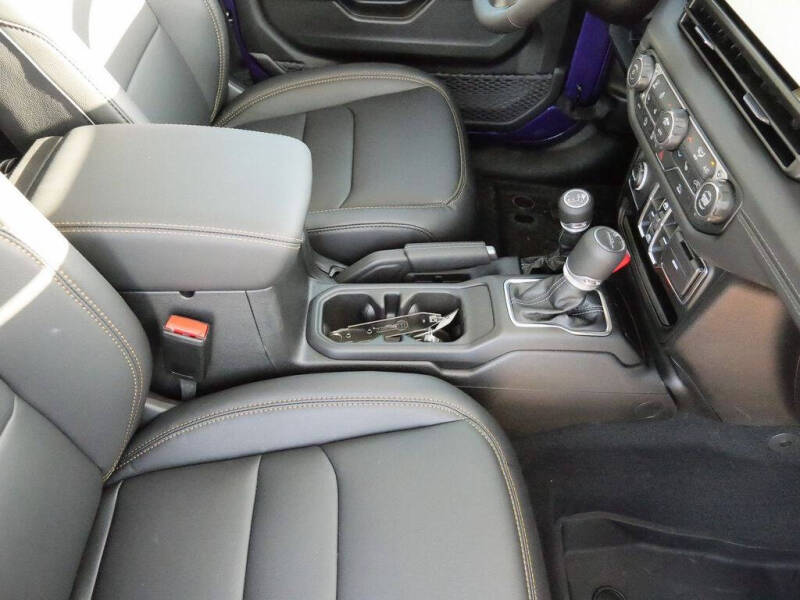 2026 Jeep Gladiator Sahara