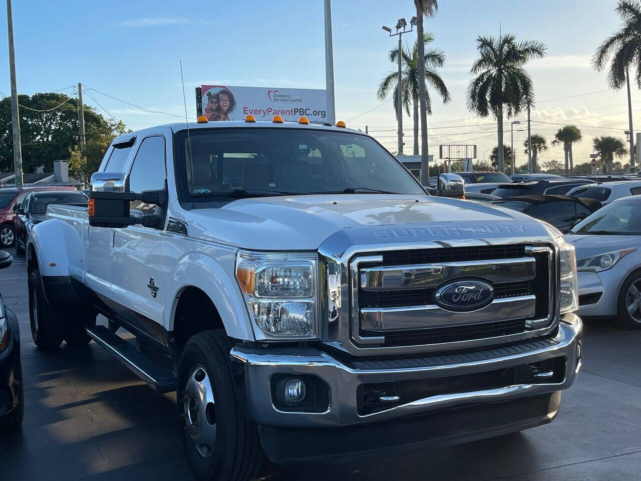 2015 Ford F-350 Super Duty  - $34,900