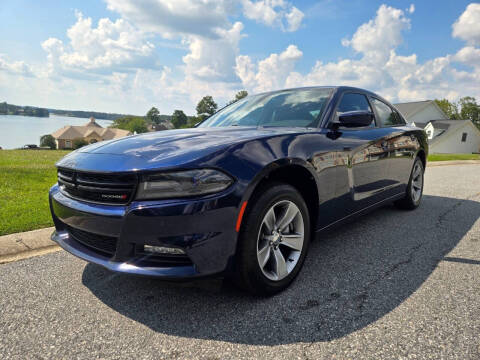 2015 Dodge Charger SXT