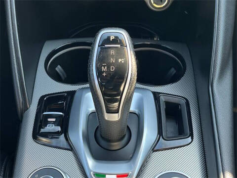 2023 Alfa Romeo Giulia Veloce