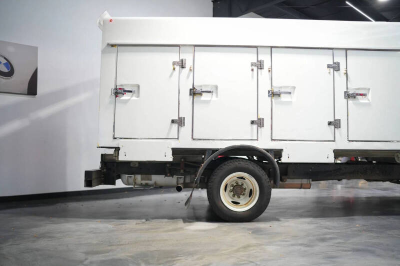 2018 Ford E-Series E-450 SD