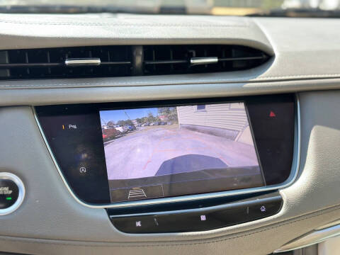 2020 Cadillac XT5 Premium Luxury