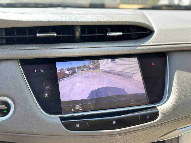 2020 Cadillac XT5 Premium Luxury