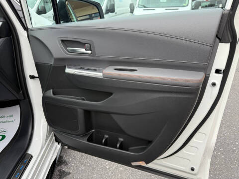 2024 Toyota Sienna XSE 7-Passenger