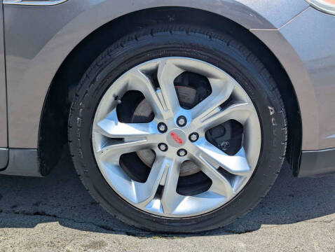 2011 Ford Taurus SHO