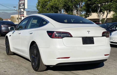 2019 Tesla Model 3 Standard Range Plus