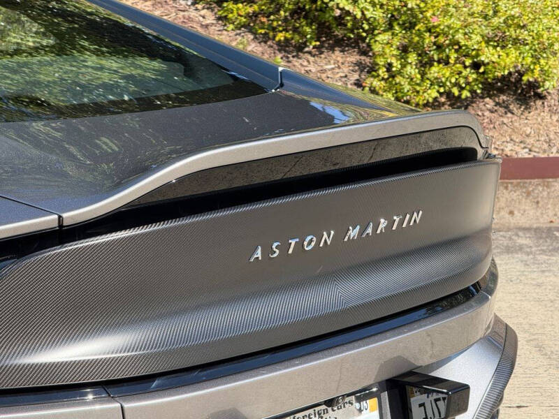 2025 Aston Martin Vanquish