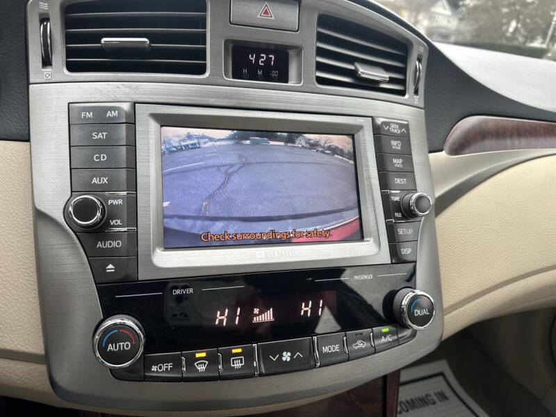 2011 Toyota Avalon Limited