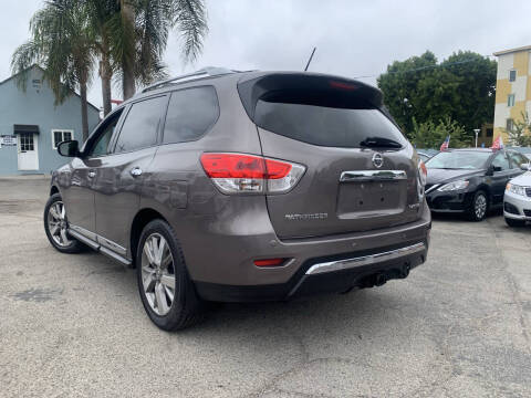 2014 Nissan Pathfinder Platinum