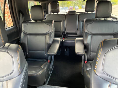 2025 Ford Expedition Tremor