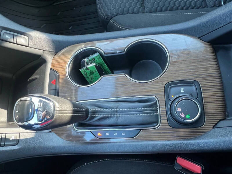 2018 GMC Acadia SLE-2