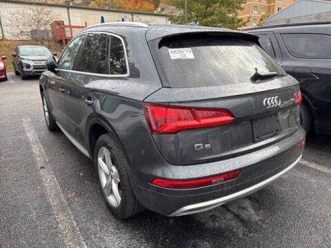 2020 Audi Q5 quattro Premium Plus 45 TFSI