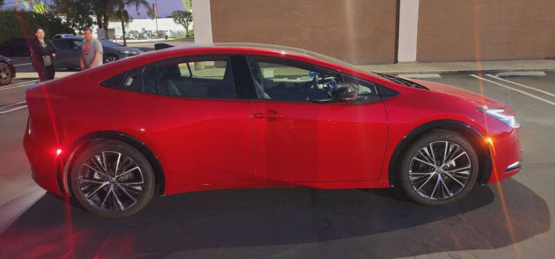 2025 Toyota Prius XLE