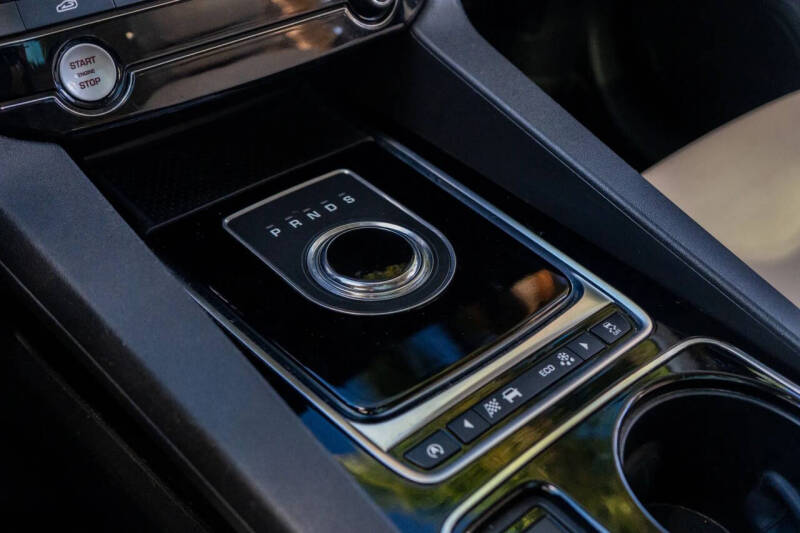 2017 Jaguar F-PACE 35t Premium